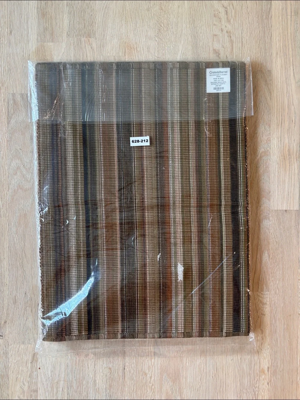 NIP Placemats Crate & Barrel | Set of 6 | Pattern: Kaleidoscope | Khaki